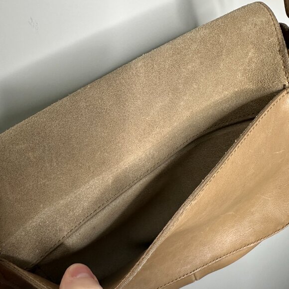 Madewell The Abroad Leather Shoulder Bag - Faded Birch - Picture 7 of 10